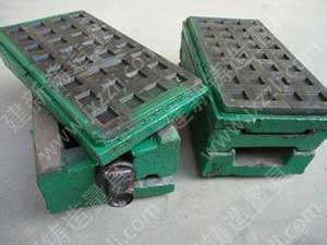 三層防震可調式墊鐵